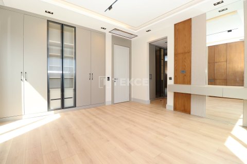 5+1 Villa  i Dosemealti, Antalya, Turkiet Nr. 237953 - 22