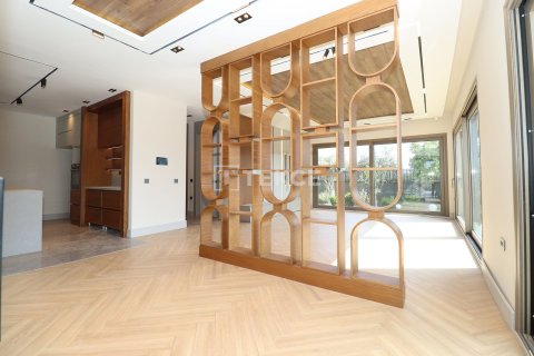 5+1 Villa  i Dosemealti, Antalya, Turkiet Nr. 237953 - 13