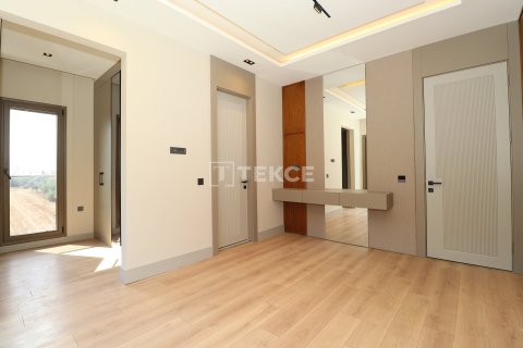 5+1 Villa  i Dosemealti, Antalya, Turkiet Nr. 237954 - 26