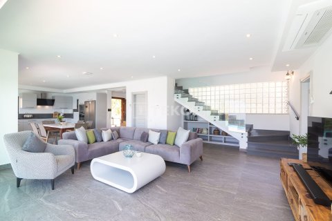 Villa for sale in Kas, Antalya, Turkey, 6 bedrooms, 350m2, No. 237957 – photo 13