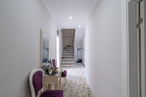 آپارتمان در  Oba ، ترکیه 3 خوابه ، 200 متر مربع.  شماره 218572 - 12