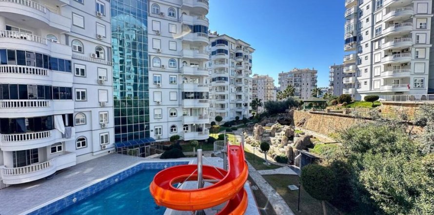 Lägenhet  i Tosmur, Alanya, Antalya, Turkiet Nr. 223311