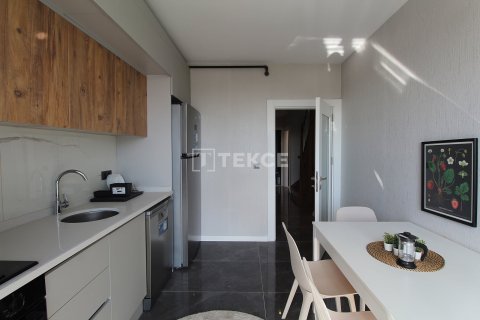 2+1 Wohnung  in Bueyuekcekmece, Istanbul, Türkei Nr. 223314 - 10