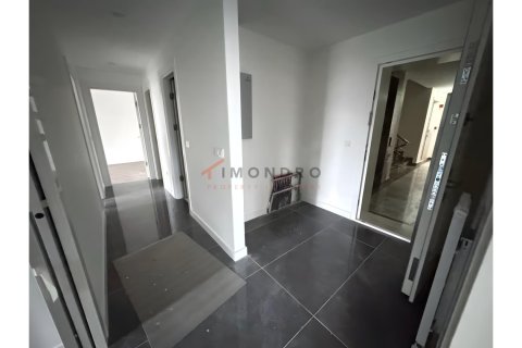 Продажа квартиры  в Ускюдар, Стамбуле, Турция 2+1, 105м2, №215648 – фото 10