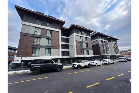 Продажа квартиры  в Ускюдар, Стамбуле, Турция 2+1, 105м2, №215648 – фото 2