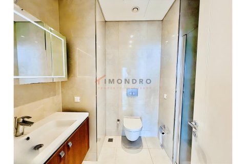 آپارتمان در Sariyer،  Istanbul ، ترکیه 2 خوابه ، 115 متر مربع.  شماره 215644 - 16