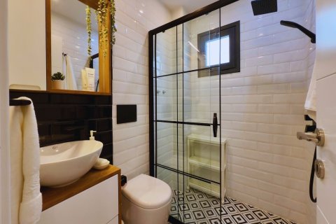 Apartment for sale  in Esentepe, Girne, Northern Cyprus, 2 bedrooms, 108m2, No. 214533 – photo 22