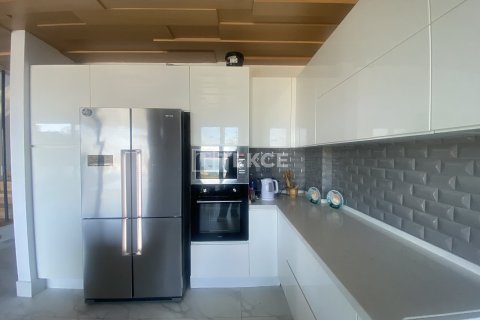 ویلا در  Milas ، ترکیه 5 خوابه ، 280 متر مربع.  شماره 215547 - 19