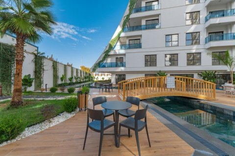 آپارتمان در  Mahmutlar ، ترکیه 1 خوابه ، 61 متر مربع.  شماره 215544 - 22