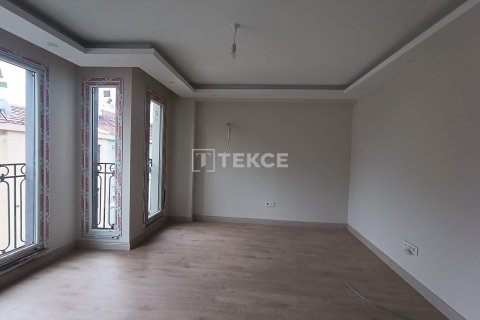 Продажа квартиры  в Стамбуле, Турция 1+1, 52м2, №215546 – фото 15