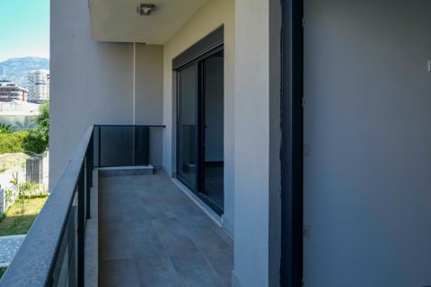 Продажа квартиры в Махмутларе, Анталье, Турция 1+1, 80м2, №225327 – фото 9