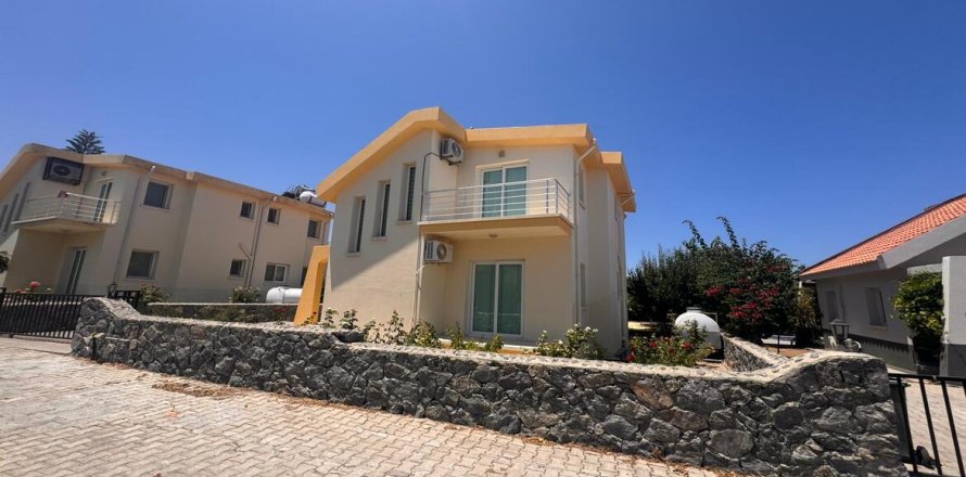 Вилла  3+1 в Каршияке, Гирне, Северный Кипр №214621