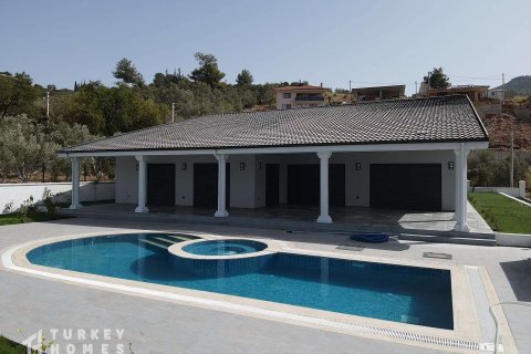 Villa  3+1  Üzümlü, Erzincan, Türkiye №233538