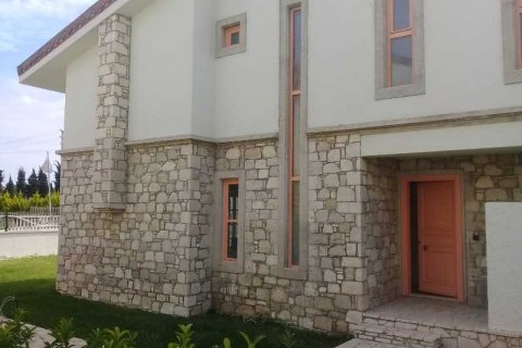 4+1 Villa i Izmir, Tyrkia Nr. 234267
