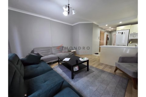 Продажа квартиры  в Шишли, Стамбуле, Турция 2+1, 100м2, №213628 – фото 1