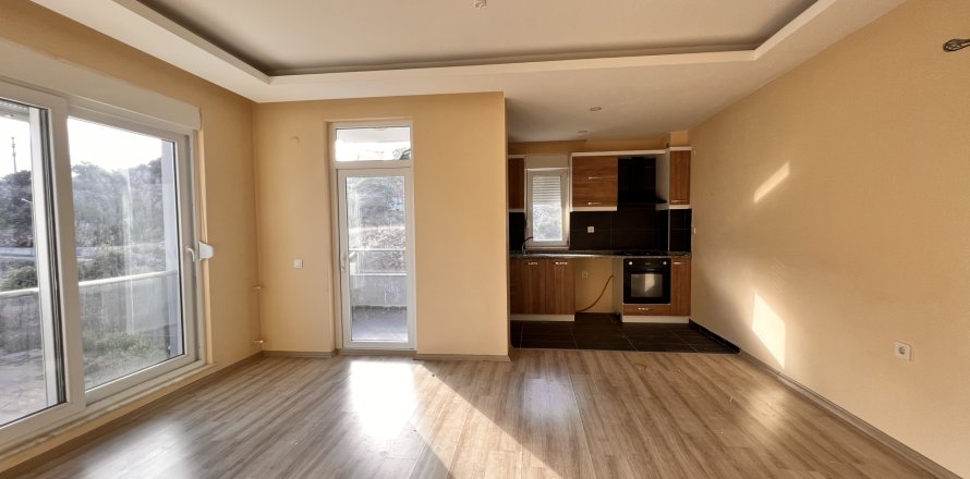 1+1 Apartment  in Antalya, Turkey No. 222284