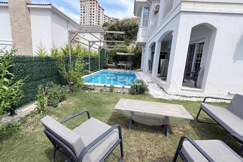 Продажа виллы  в Кушадасы, Айдыне, Турция 4+1, 180м2, №215954 – фото 24