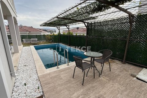 4+1 Villa  i Kusadasi, Aydin, Turkiet Nr. 215954 - 9