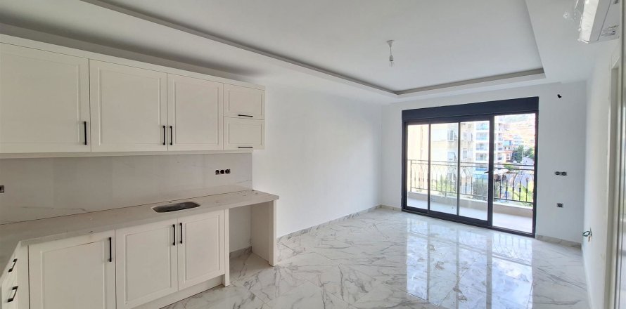 آپارتمان در  Saray ، ترکیه 2 خوابه ، 102 متر مربع.  شماره 218384