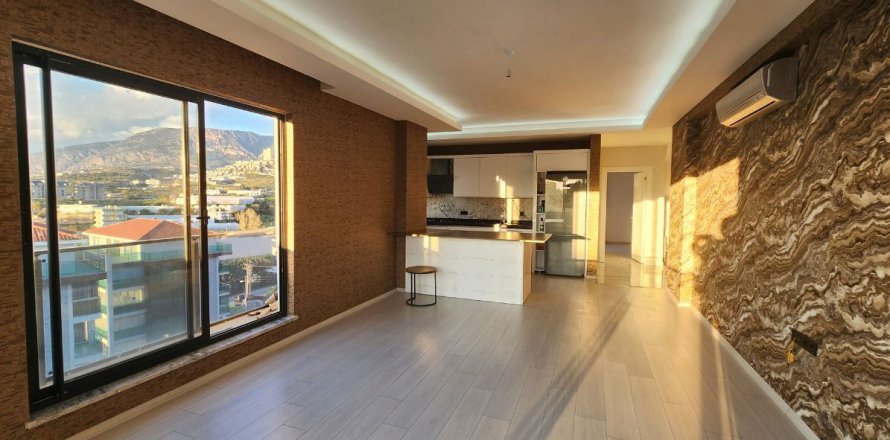 Квартира 4+1 в Аланье, Анталья, Турция №217765