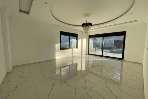 Villa for sale  in Alanya, Antalya, Turkey, 5 bedrooms, 250m2, No. 217766 – photo 4