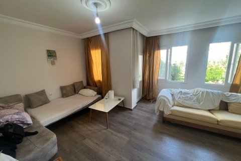 3+1 Apartment  in Mersin, Turkey No. 230882