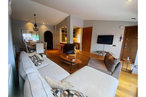2+1 Lägenhet  i Besiktas, Istanbul, istanbul, Turkiet Nr. 225484 - 5