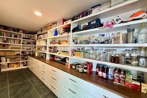 Villa for sale in Alanya, Antalya, Turkey, 4 bedrooms, 1085m2, No. 237950 – photo 19