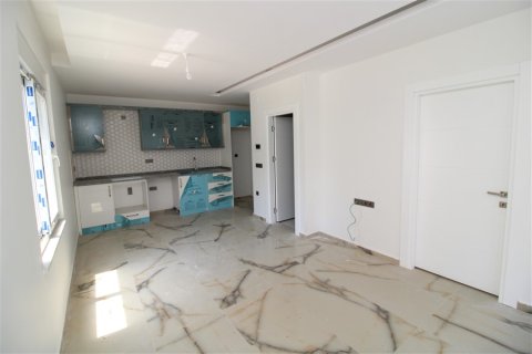 Apartment for sale in Mahmutlar, Antalya, Turkey, 1 bedroom, 50m2, No. 237948 – photo 2