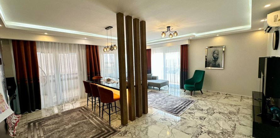 3+1 Lägenhet i Oba, Antalya, Turkiet Nr. 237529