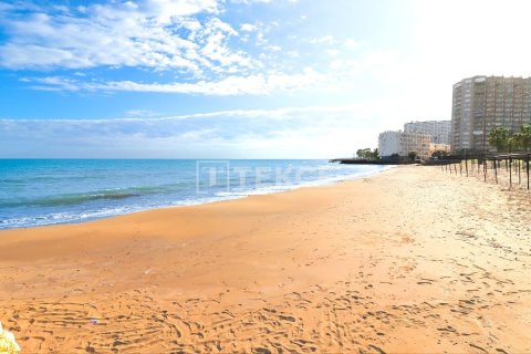 2+1 Wohnung  in Erdemli, Mersin, Türkei Nr. 222467 - 17