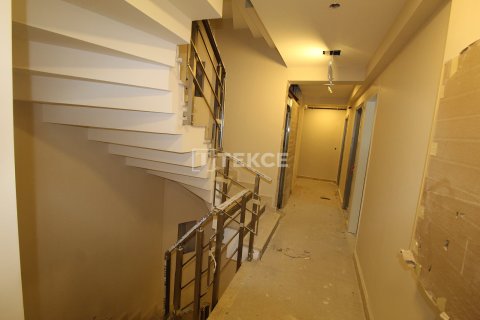 Продажа квартиры  в Стамбуле, Турция 2+1, 82м2, №222466 – фото 19