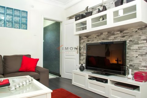 2+1 Wohnung in Sisli, Istanbul, Türkei Nr. 227650 - 2