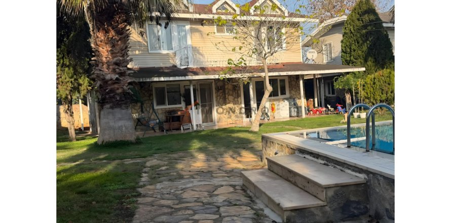 3+1 Villa in Tuzla, Istanbul, Turkey No. 227653