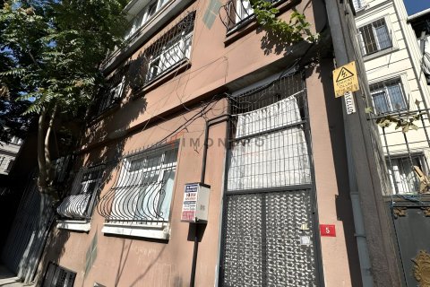 5+1 Wohnung in Beyoglu, Istanbul, Türkei Nr. 227651 - 13
