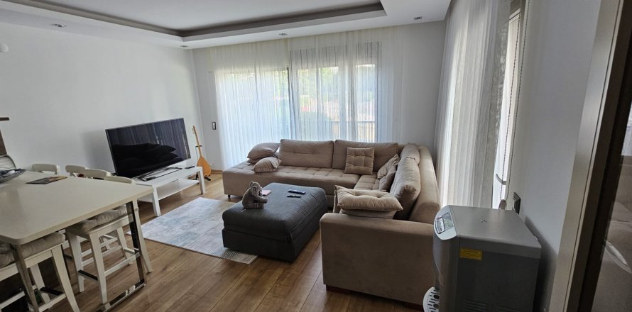 2+1 Apartment  in Antalya, Turkey No. 216035