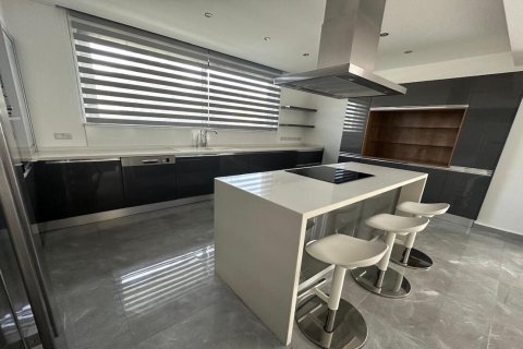 Продажа виллы  в Озанкое, Гирне, Северный Кипр 5+1, №214636 – фото 4