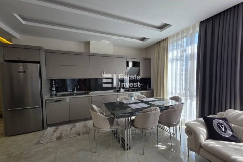 Аренда квартиры  в Аланье, Анталье, Турция 1+1, 80м2, №213046 – фото 1