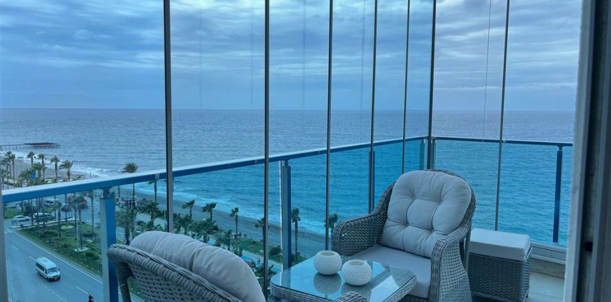 1+1 Lägenhet  i Mahmutlar, Antalya, Turkiet Nr. 222258