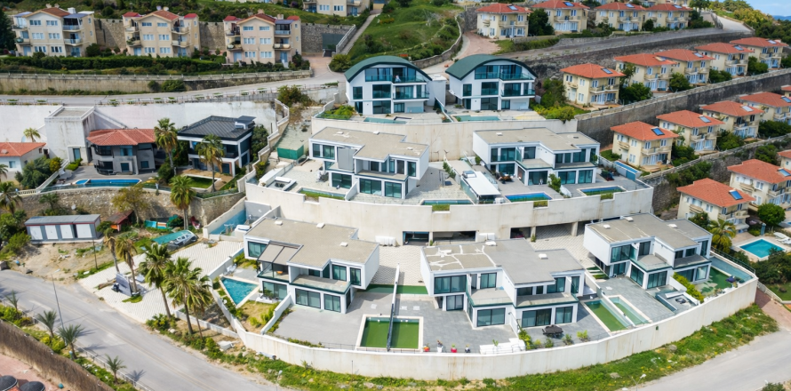 4+1 Villa  in Alanya, Antalya, Turkey No. 222260