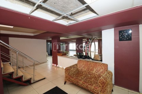 Продажа коммерческой недвижимости в Мерсине, Турция, 350м2, №213072 – фото 20