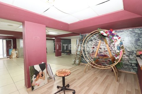 Продажа коммерческой недвижимости в Мерсине, Турция, 350м2, №213072 – фото 16