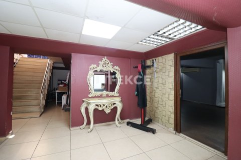 Продажа коммерческой недвижимости в Мерсине, Турция, 350м2, №213072 – фото 18