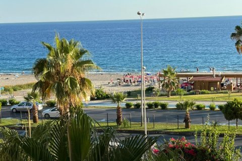 2+1 Apartment  in Mahmutlar, Antalya, Turkey No. 221034