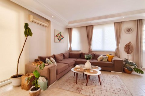 Lejlighed  i Mahmutlar, Antalya, Tyrkiet Nr. 214755 - 1