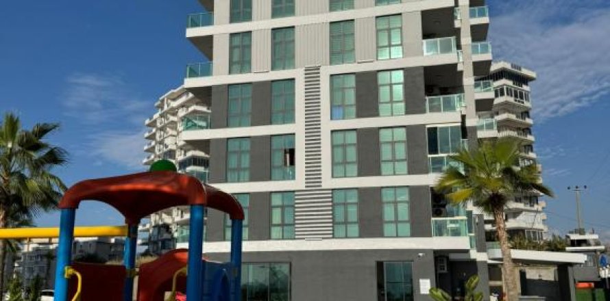 Квартира  2-х ком. в Махмутларе, Анталья, Турция №214753