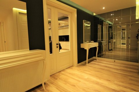 آپارتمان در Tosmur،  Alanya ، ترکیه 3 خوابه ، 165 متر مربع.  شماره 214874 - 9