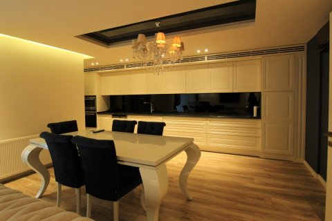 آپارتمان در Tosmur،  Alanya ، ترکیه 3 خوابه ، 165 متر مربع.  شماره 214874 - 15