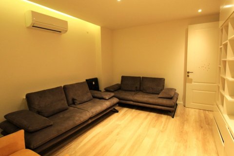 آپارتمان در Tosmur،  Alanya ، ترکیه 3 خوابه ، 165 متر مربع.  شماره 214874 - 20