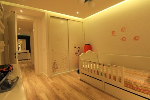 آپارتمان در Tosmur،  Alanya ، ترکیه 3 خوابه ، 165 متر مربع.  شماره 214874 - 22